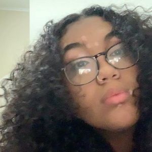 Meet your Posher, Janah